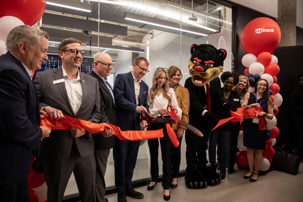 Photo of a U.S. Bank ribbon cutting ceremony in 2025