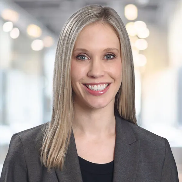 Kayla Viola Associate Director, Private Banking