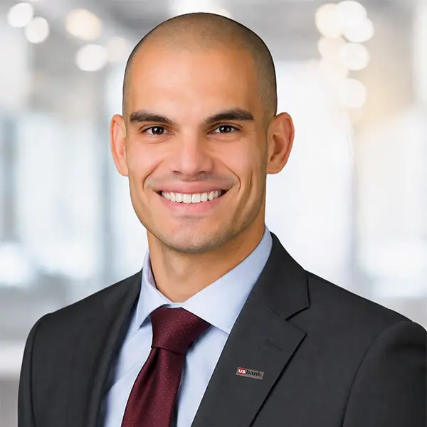 Eduardo Castelvi: Director of Investments