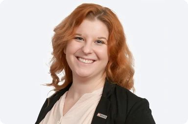 Headshot of Liz Foster