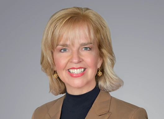 photo portrait beth lawlor