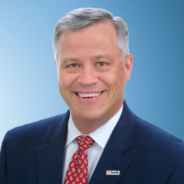 headshot of Kevin Murray