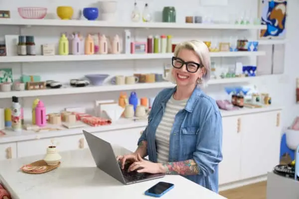 Tech tools to keep your restaurant operations running smoothly