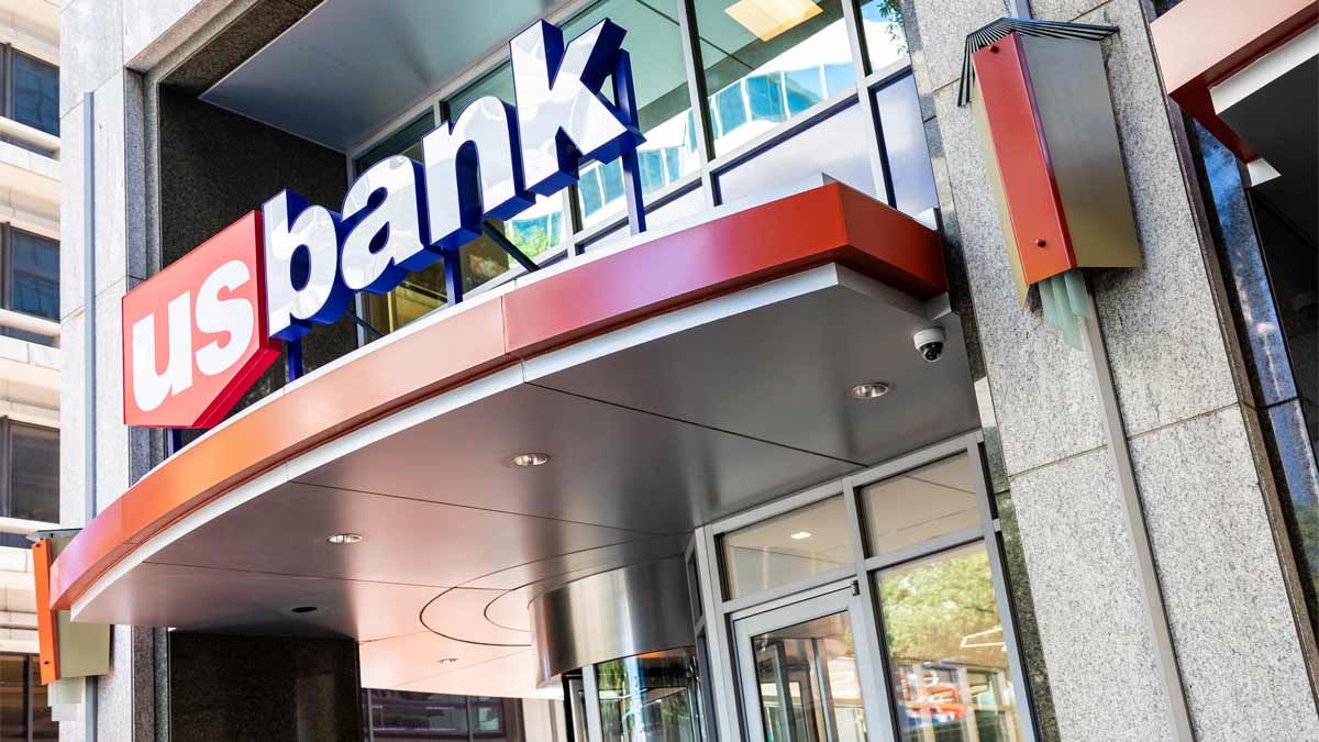 U.S. Bank sign on a branch
