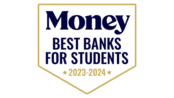 Premio de Money.com al Mejor Banco para Estudiantes del 2023-2024