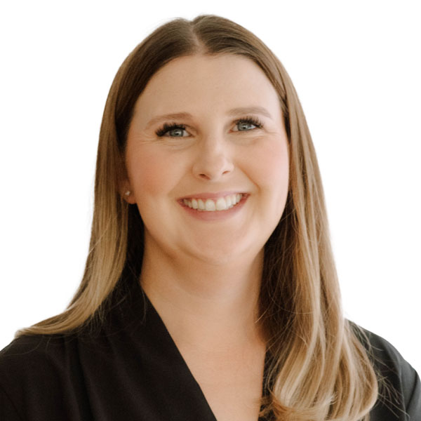 headshot of Amanda Jacobson