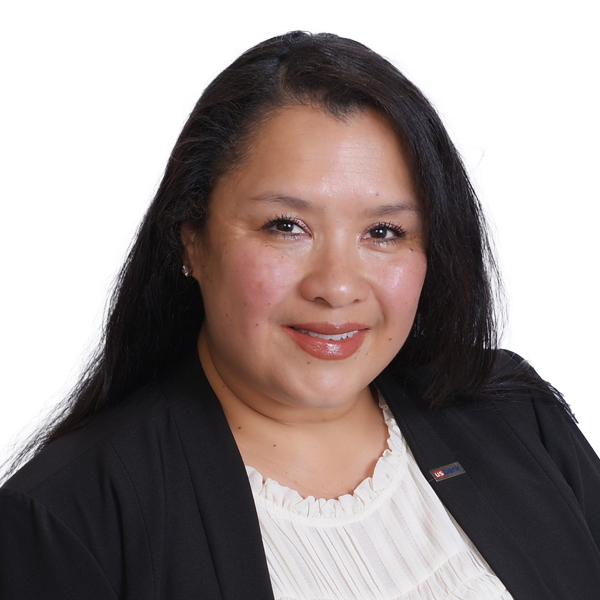 headshot of Evelyn Jarquin